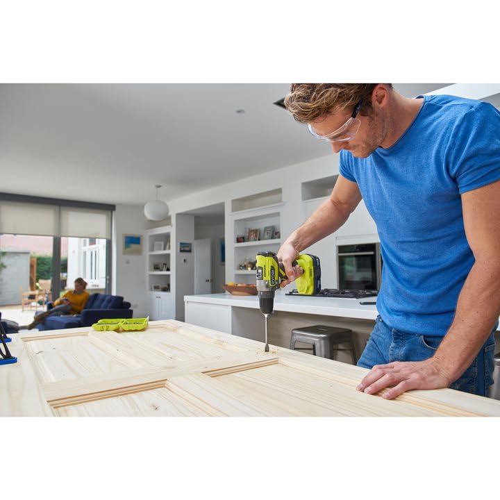 Ryobi R18PD5-220S Trapano Avvitatore a Percussione Brushless 18V, 2 batterie da 2.0ah, Mandrino da 13mm, Arriva Fino a 50 Nm di Coppia, con Luce LED Inclusa, Indicato per Forare e Avvitare