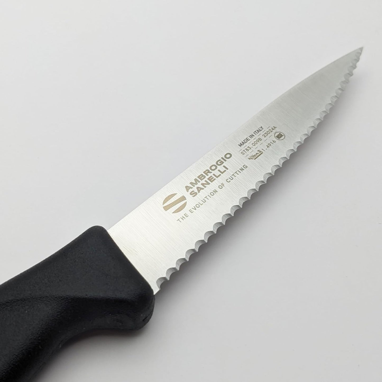 Sanelli Ambrogio, Set 3 Spelucchini, Coltelli da Cucina in Acciaio NitroB, Affilatura Laser, con Manico Ergonomico SEBS, Lavabili in Lavastoviglie, Certificati MOCA e Garantiti a Vita, Made in Italy