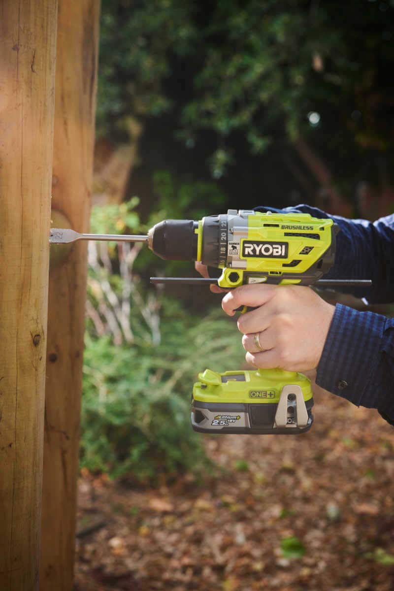 Ryobi 5133003941 R18PD7-0 - Trapano avvitatore a percussione, 18 V, funzionamento a percussione, senza batteria, mandrino a chiusura rapida, illuminazione a LED