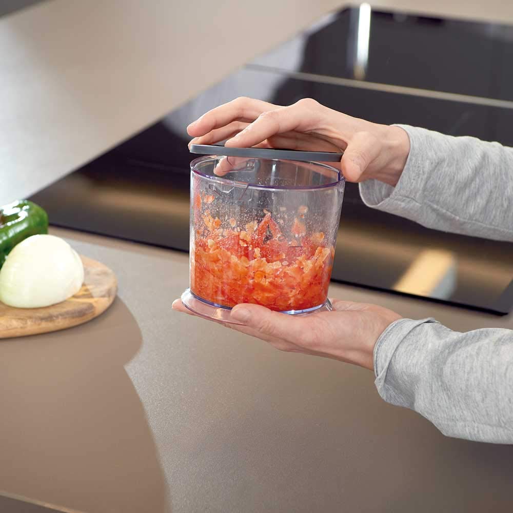 BLACK+DECKER - BXCH260E Mini Tritatutto 260W. Ciotola da 500 ml. con Coperchio. 2 modalità di utilizzo: mescolare e tagliare.