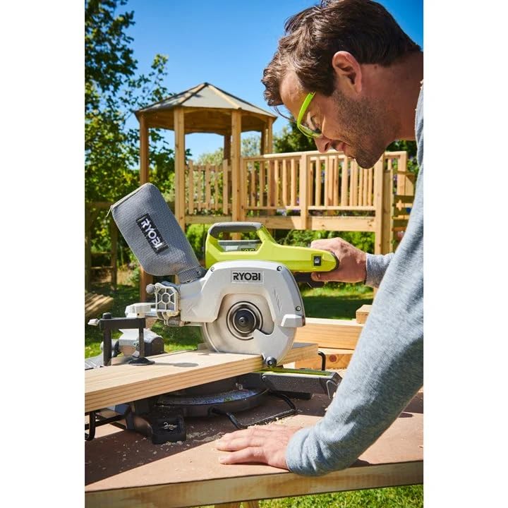 Ryobi R18MS216-0 Troncatrice a Batteria 18V ONE+, Lama 216 mm a 48 Denti in Carburo di Tungsteno, Laser di Precisione, Base in Alluminio, Batteria Non Inclusa
