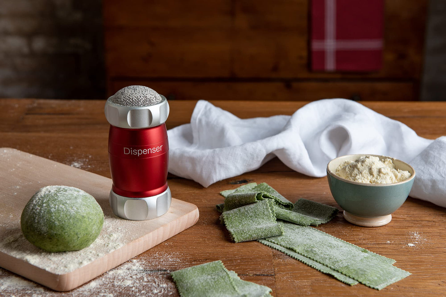 Marcato Spargi Zucchero a Velo, Settaccio da Cucina, Spargicacao in Polvere, anche per Farina e Spezie, in Alluminio, Made in Italy. Modello: Dispenser, Rosso