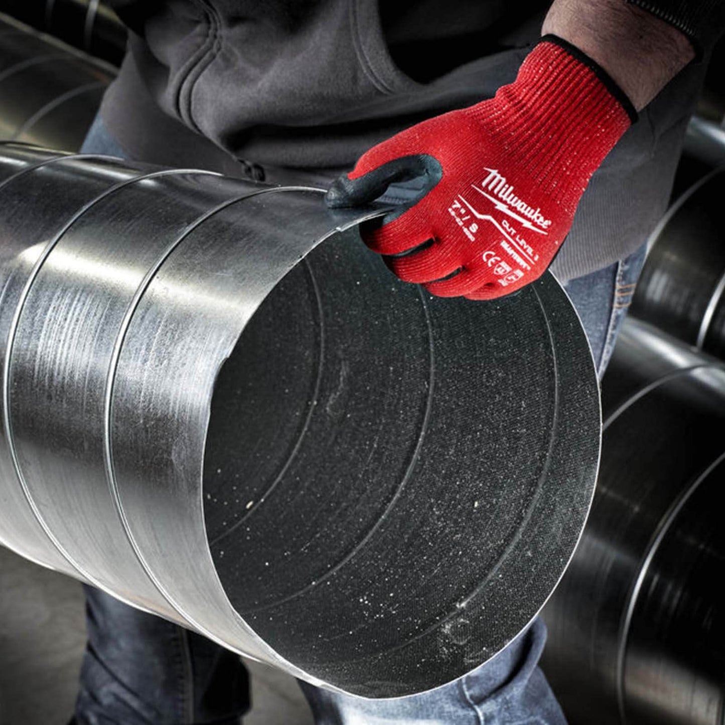 Milwaukee Guanto in nitrile cat.taglio 3/c resistente al taglio 4343c tg. s (7)