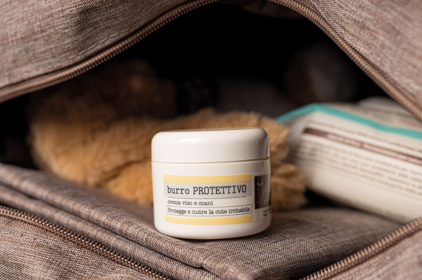 Fiocchi di Riso - Burro PROTETTIVO - 30ml - PROTEZIONE INVERNALE - Protegge e nutre la cute irritabile di viso e mani.