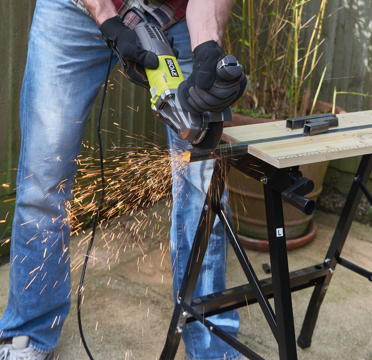 Ryobi RAG 800-g 125-Smerigliatrice elettrica con filo, 800 W