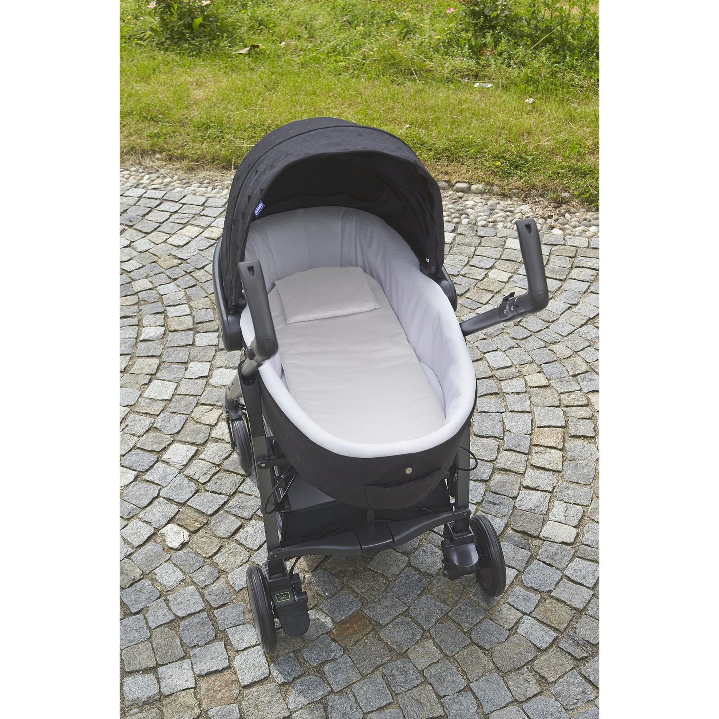 Chicco Materassino Universale per Navicelle, 0 mesi +, Bianco, 68 x 28 x 3 cm, 9450 cubic_centimeters, 1 unità, 1