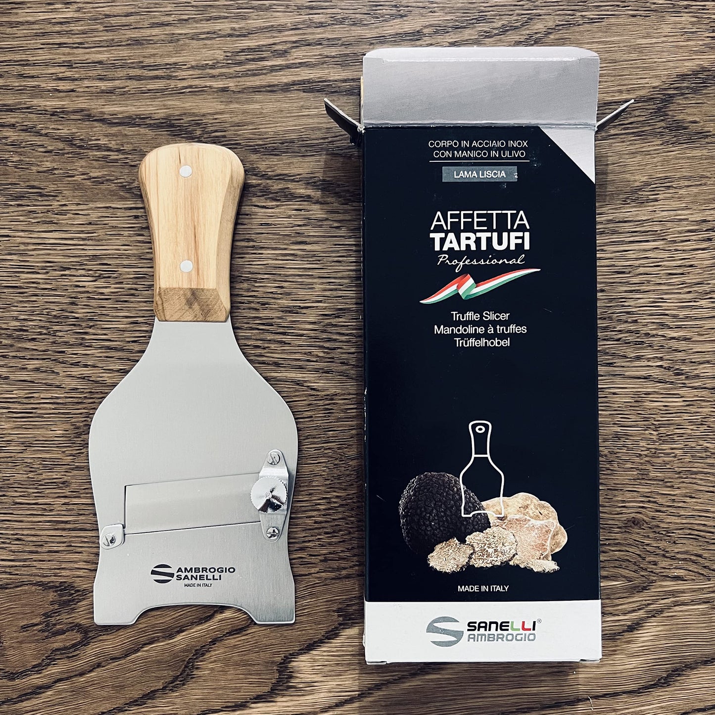 Sanelli Ambrogio - Linea Affettatartufi - Affettatartufi in Acciaio Inox. Manico in Ulivo, Ergonomico ed Antiscivolo. Regolatore di qualità per un taglio preciso. Lama liscia, Acciaio Inox, Legno