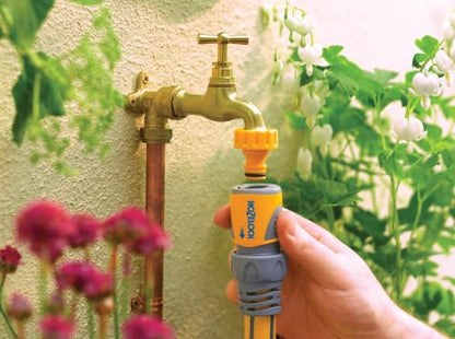 Hozelock Kit Raccordi Rapidi Tubo da Giardino con Ugello 3in1 | 8 Pezzi Connettori 12-15-19mm, con Rubinetto 3/4" e 1" - Lancia Irrigatore con getto Potente