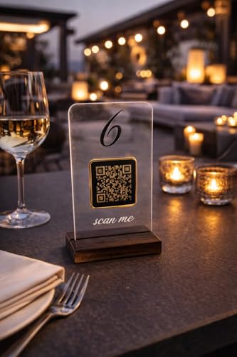 Segnatavolo con QR Code per Ristorante e Pizzeria – Plexiglass Trasparente con Numero Tavolo Nero, Base in Legno di Faggio – Espositore Elegante da Tavolo con Codice QR o Logo Personalizzato