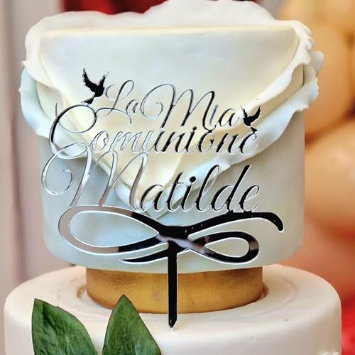 Cake Topper La mia Comunione con Nome Personalizzato | Targhetta Decorativa per Torte Personalizzabile in Plexiglass Specchiato, 15 cm di Altezza x 12 cm (Oro Specchiato)