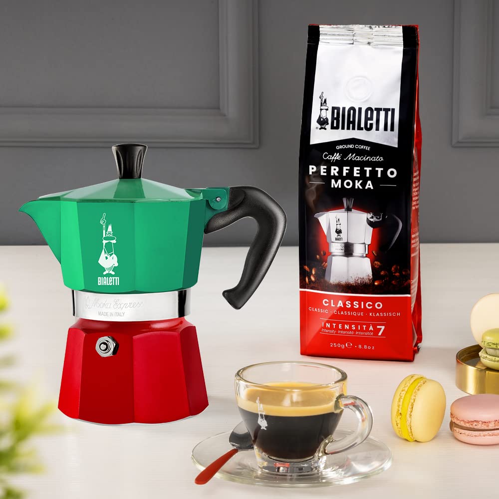 Bialetti Caffettiera Moka Express Tricolore, 3 Tazze, Manico anti scottatura, Non adatta a induzione, 3 (130 ml), Alluminio