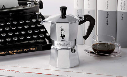 Bialetti 4661 – Caffettiera 1 Tazza, Alluminio, Argento, 30 x 20 x 15 cm