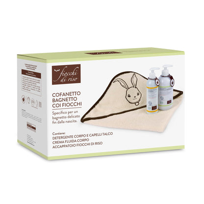 Fiocchi di Riso - COFANETTO BAGNETTO COI FIOCCHI - Kit per un bagnetto coi fiocchi - Detergente Corpo e Capelli Talco, Crema Fluida Corpo, Accappatoio - IDEA REGALO
