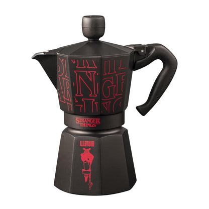 Bialetti Moka Express Stranger Things 6 Tazze, Pomolo Musicale con ricarica USB C, Non adatta ad induzione, 6 Tazze (270ml), Nero