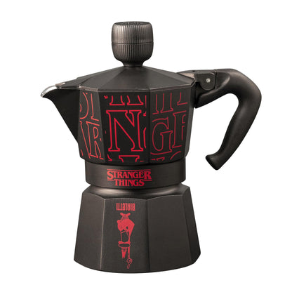 Bialetti Moka Express Stranger Things 3 Tazze, Pomolo Musicale con ricarica USB C, Non adatta ad induzione, 3 Tazze (130ml), Nero