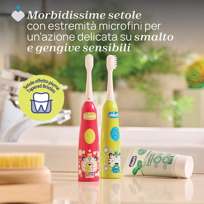 Chicco Battery-Powered Electric Toothbrush for Children, with Soft Bristles, Suitable for Children aged 3 and Up, Soft Vibrating Head, Gentle Action on Enamel and Sensitive Gums, 3 Years+