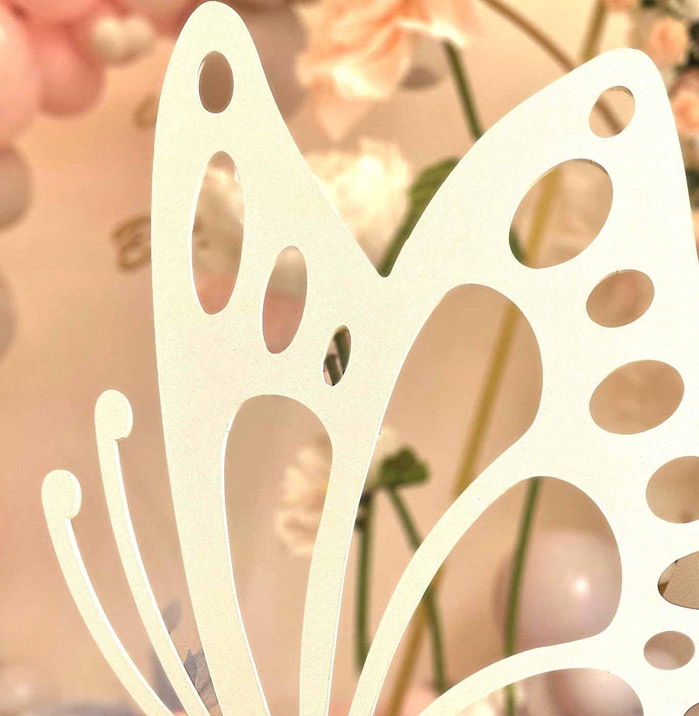 Farfalla da 1 Metro | Struttura per Allestimenti Party, Sagoma in Legno spessore 8mm con Solida Base | Backdrop per Scenografie e Weddind