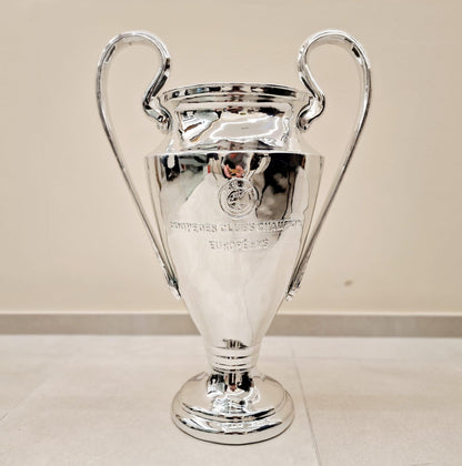 Trophée de la Ligue des Champions 2023 | Reproduction Trophée Coupe des Champions en Résine 77 cm avec Gravure des Equipes Gagnantes