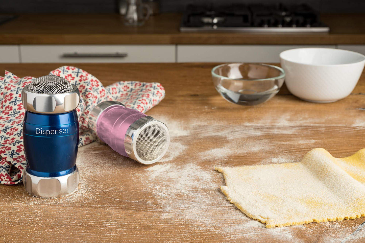 Marcato Powdered Sugar Spreader, Kitchen Sieve, Cocoa Powder Spreader, also for Flour and Spices, in Aluminium, Made in Italy. Model: Dispenser, Pink