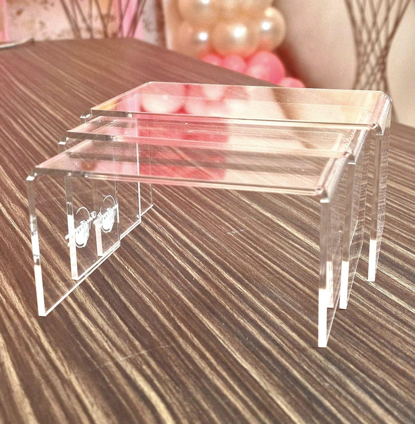 Tris di Alzatine in Plexiglass Trasparente | Espositori a scaletta per Buffet, Dessert, Cupcake ed Allestimenti | Alzate sfalsate per Esposizione Cosmetici, vetrine, tavolo torta