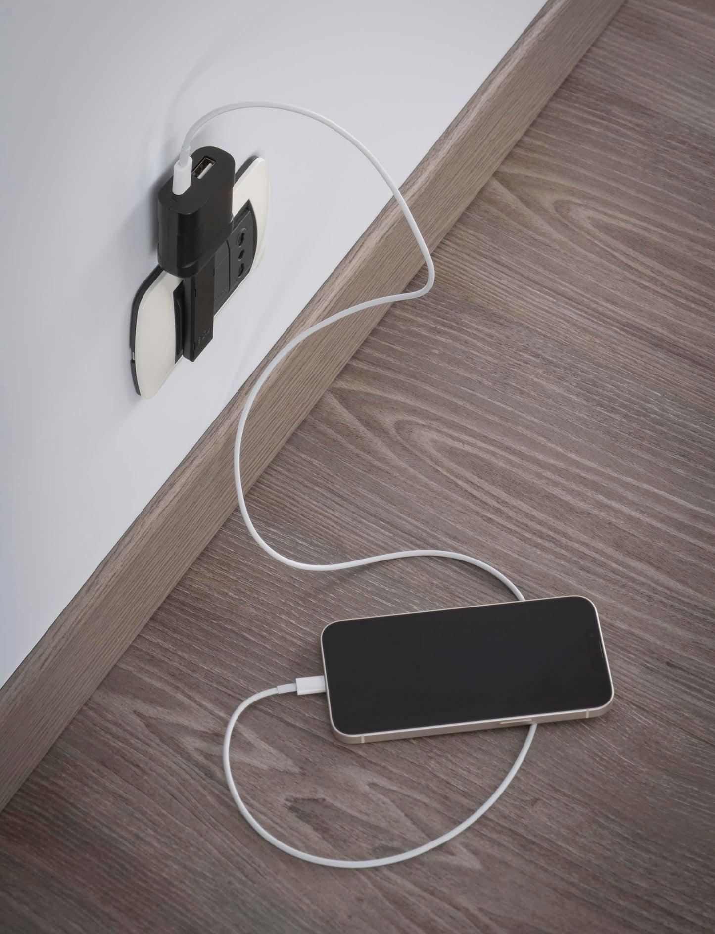 Rosi Caricatore USB/USB-C ultrapiatto 20W Emilia flat 10A Nero